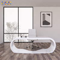 Idée de Table de bureau de petit espace Table de chef de direction blanche moderne avec chaises Table de bureau de médecin de bureau dentaire blanc brillant