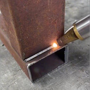 Saldatrice Laser Portatile Integrata in Metallo da 1500W con Sistema di Raffreddamento ad Aria - Product Image 5