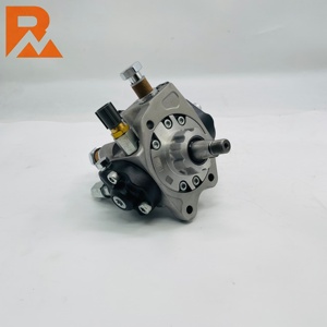 Pompe d'injection de carburant 294000-0500 8-97376269-1 pour moteur S4400 - Product Image 3