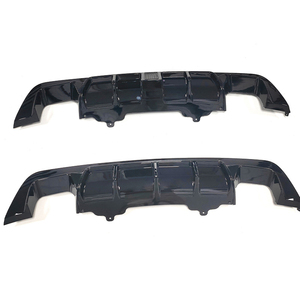 Diffuseur Arrière Look Carbone <span class=keywords><strong>Noir</strong></span> Brillant <span class=keywords><strong>M</strong></span> <span class=keywords><strong>Pack</strong></span> Haute Qualité pour Pare-chocs <span class=keywords><strong>BMW</strong></span> Série 5 E60 2004-2010 - Product Image 4