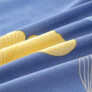 Nouvel ensemble de literie trois pièces en tissu épais et tissé densément, imprimé motif végétal, 200TC, style européen et américain - Product Image 4