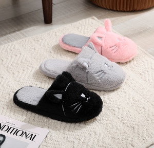 Chaussons plats pour femmes les plus populaires avec semelle en TPR, doublure en peluche, chaussons en fourrure pour femmes de la meilleure qualité - Product Image 3