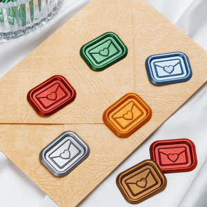 ตราประทับขี้ผึ้งรูปทรงสี่เหลี่ยม ลายหัวใจ ดีไซน์ซองจดหมาย หลายสีให้เลือก สำหรับการ์ดเชิญและซองจดหมาย - Product Image 5