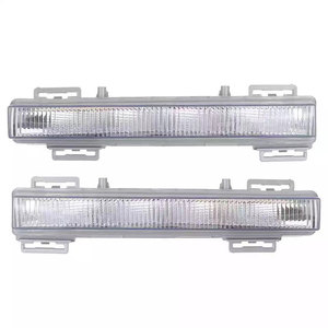 ไฟเดย์ไลท์ LED สำหรับ Mercedes-Benz GLK-Class ML-Class GL-Class รุ่น A2049065401 X204W166X166 กันชนหน้า - Product Image 1