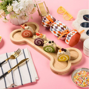 Bandeja de bambú con forma de pata de animal para refrigerios y comidas de niños, bandeja de madera maciza de forma irregular para alimentar a bebés - Product Image 4