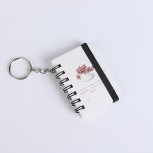 Livre <span class=keywords><strong>de</strong></span> <span class=keywords><strong>vocabulaire</strong></span> <span class=keywords><strong>de</strong></span> poche d'étudiant à mémoire fraîche portable créatif Mini porte-clés pour ordinateur portable avec couverture en PVC à reliure thermique - Product Image 2