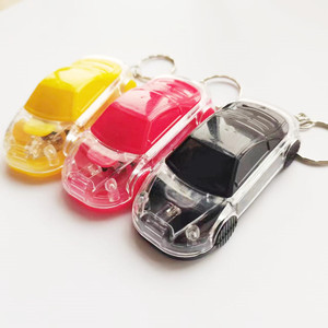 Logo personnalisé porte-clés lumière LED multi-fonction décapsuleur porte-clés créatif mini voiture lampe de poche porte-clés - Product Image 3