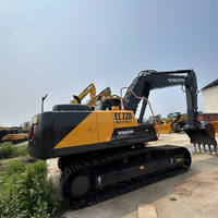 Excavatrice sur chenilles hydraulique d'occasion VOLVO EC240 de 24 tonnes, durable, avec accessoires gratuits pour la construction