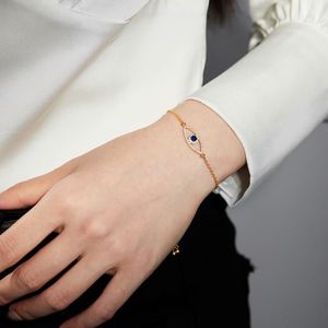 Bracelets Dylam en Rhodium Plaqué Or 18K avec Zircon Cubique 5A et Diamant Solitaire, Motif Mauvais Œil Bleu, pour Demoiselles d'Honneur et Femmes - Product Image 5