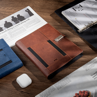 Carnet de notes CARDSILK à chargement sans fil avec batterie externe – Idée cadeau originale pour événements professionnels et branding, avec logo personnalisé et coffret cadeau