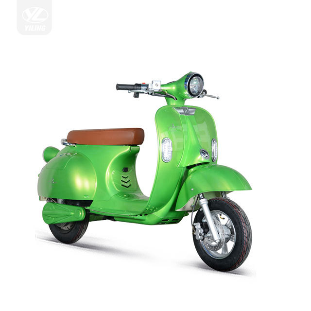 Hot Selling Electric Scooter with Long Range & Powerful Motor Two-Wheel Design featuring Disc Brake
