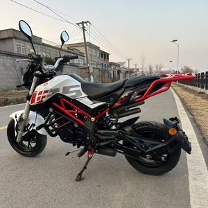 <span class=keywords><strong>Benelli</strong></span> <span class=keywords><strong>TNT</strong></span> 125 Moto Stradale - Raffreddata ad Aria, Resistente e Personalizzabile per il Tempo Libero, Velocità Massima >80km/h, Moto a Benzina - Product Image 3