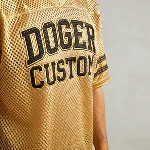 <span class=keywords><strong>T</strong></span>-<span class=keywords><strong>shirt</strong></span> casual lucida metallizzata in rete con stampa personalizzata, scollo a V, maniche a righe, traspirante, vestibilità ampia, per uno stile sportivo - Product Image 4
