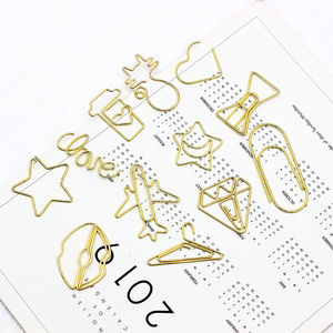 8 unids/caja Mini divertido lindo Metal oro galvanoplastia perchas Perro Amor estrella dibujos animados forma papel Clips divertido marcapáginas marcado Clips - Product Image 5