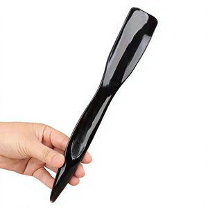Calzador de Cuerno de Búfalo Hecho a Mano, Moderno, de Forma Natural, Ecológico, Duradero, Coleccionable, para Uso en el Hogar o como Regalo, AZ ENTERPRISES Uttar - Product Image 3