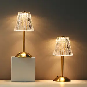 Hot Sale LED Cordless Restaurant Acrylic Table Lamp Modern Rechargeable Touch Read Crystal Table Lamp
