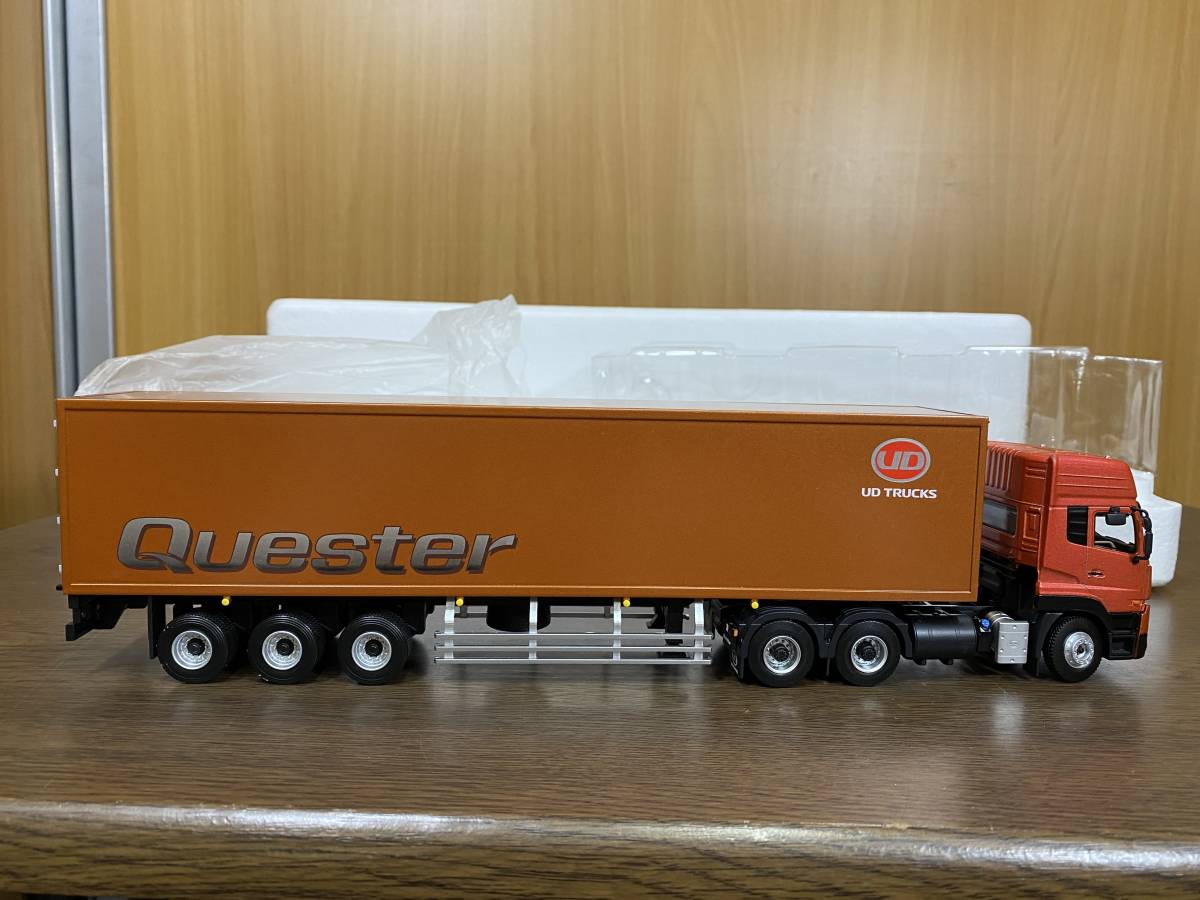 UD TRUCKS Quester 1:50 ミニカー 2個セット Amazon | 京商 1/50 UDトラックス クエスター セミトレーラー 海外