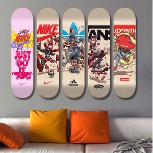 JIESEN Vente chaude Planche de skateboard personnalisée 8/8,25 pouces Tech <span class=keywords><strong>Deck</strong></span> pour décoration murale artistique Planche de skateboard vierge <span class=keywords><strong>pas</strong></span> chère - Product Image 1
