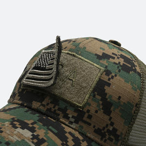 Gorra de béisbol con bandera americana para hombre personalizada al por mayor, gorra de camionero con 6 paneles de malla de camuflaje, gorra deportiva bordada impermeable - Product Image 4
