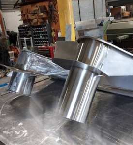 Fabrication sur mesure de tôles en acier inoxydable OEM |   Pliage CNC de haute précision, découpe laser, soudage - Product Image 4