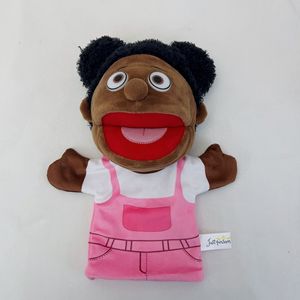 Venta al por mayor Stock negro familia oso marionetas de mano juguetes Super suave felpa malla jardín de infantes boca abierta muñecos de peluche interactivos - Product Image 3