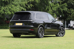 Lixiang L9 Air Pro Max 2024, SUV Grande, Eléctrico de Largo Alcance, 5 Puertas, 5 Plazas, 330kW de Potencia, Vehículo de Nueva Energía - Product Image 6