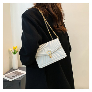 Spring Cheap Bag Women New Small <b>Square</b> Bag Solid Color Fashion Chain Crossbody Bag Tanjing - Product Image 6