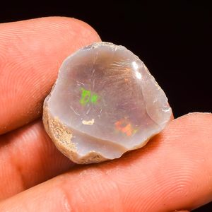 YASHEE Ópalo Etíope Natural en Bruto de 16.5+ Quilates, Forma Irregular, Múltiples Colores, Piedra Preciosa para Joyería y Envoltura con Alambre - Product Image 2