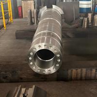 Arbre de machine forgé monobloc Haiyuan sur mesure 4140/4340/42CrMo avec trous de bride, trempé et recuit par traitement thermique, fabriqué à Henan