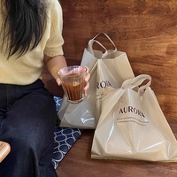 Sacs de courses en plastique blanc givré de grande taille avec poignées pour les boutiques, les cadeaux, les salons professionnels et plus encore