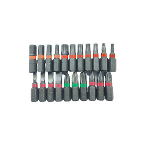Jeu de tournevis professionnels avec barres d'extension et embouts Phillips, à tête plate et Torx, pour une utilisation polyvalente - Product Image 3