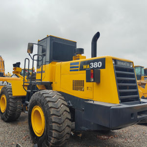 Cargador de ruedas KOMATSU de segunda mano, fabricado en China, maquinaria de movimiento de tierras de 20 toneladas con motor y cojinete originales - Product Image 1