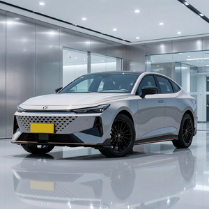 รถยนต์ Changan Uni-v รุ่น<span class=keywords><strong>ป</strong></span>ี 2023 ขายดีในรัสเซีย เครื่องยนต์ 2.0T ระบบขับเคลื่อน AWD รุ่นเต็มรู<span class=keywords><strong>ป</strong></span>แบบ ใช้เชื้อเพลิง น้ำมันเบนซิน รถใหม่และรถมือสอง Changan Univ 5 ที่นั่ง ระบบขับเคลื่อน 2WD และ 4WD - Product Image 1