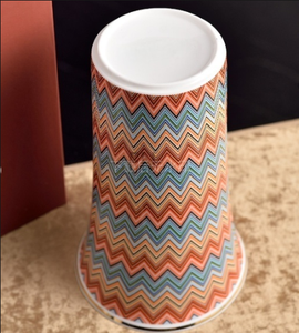 แจกันเซรามิกทรงยุโรปลายซิกแซกแบบเรโทร ชุดของขวัญอีสเตอร์ ของที่ระลึก - Product Image 3