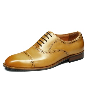 Nouvelles Chaussures Habillées en Cuir Véritable pour Hommes, Style Classique avec Détails Sculptés, Idéales pour les Occasions Formelles et les Mariages - Product Image 2