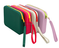 Sac de rangement cosmétique de voyage grand volume pour extérieur, trousse de maquillage personnalisée, design moderne, étui pliable en silicone sans BPA
