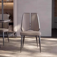 Chaise de salle à manger sans accoudoirs en cuir véritable de style italien, luxe léger, dossier moderne, simple, en acier inoxydable, personnalisée
