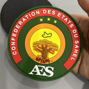 Patchs personnalisés en PVC imperméable avec logo en caoutchouc, patchs 3D, patchs à crochets et boucles, patchs nominatifs, patchs de marque, patchs lettres pour sac à dos, gilet tactique - Product Image 3