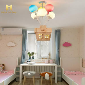 Moderne Lampade a Sospensione per Cameretta Bambini Lampadario a Forma di Casetta in Legno Luce per Camera Principessa Soggiorno Cucina - Product Image 6