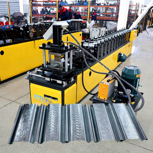 Machine <span class=keywords><strong>de</strong></span> formage <span class=keywords><strong>de</strong></span> rouleaux pour portes <span class=keywords><strong>de</strong></span> <span class=keywords><strong>garage</strong></span> à impression automatique haute vitesse, pour la production <span class=keywords><strong>de</strong></span> portes industrielles et commerciales - Product Image 1