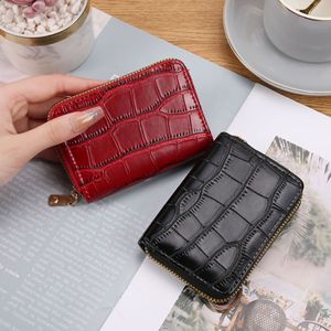 Portefeuille compact pour femme avec texture d'alligator et plusieurs emplacements pour cartes, fabriqué en PVC durable pour les voyages et le <span class=keywords><strong>travail</strong></span> - Product Image 1