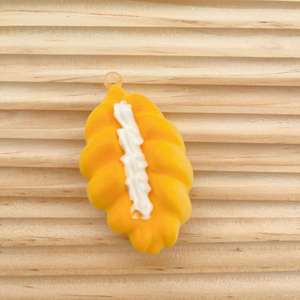 ของเล่นบีบลดความเครียดรูปขนมปังน่ารักนุ่มมาก  PU บีบแล้วคืนรูปช้า ของขวัญสำหรับเด็กและผู้ใหญ่ ของเล่นบีบคลายเครียด PU - Product Image 4