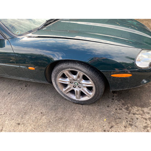 XK8 RH/OHF ala (BRITISH RACING GREEN) (HGD) - Product Image 1