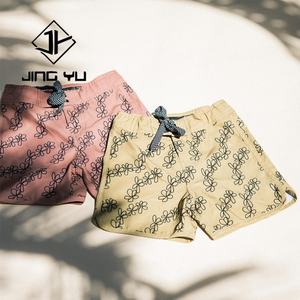 Fabricante de Trajes de Baño Infantiles de Alta Calidad con Estampado Bohemio, Shorts de Playa para Niños de Poliéster OEM - Product Image 1
