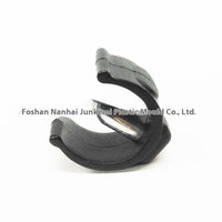 Fourniture de pièces en plastique de griffe de boucle en forme de C 22 loquet de chaise de co-marche de Tube pour accessoires de marcheur de chaise de bain moulés par injection