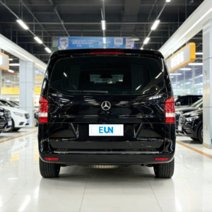 <span class=keywords><strong>Mercedes</strong></span>-Benz Clase V Usado, Vehículo Comercial <span class=keywords><strong>de</strong></span> Lujo, Automático, Turbo, Volante a la Izquierda, 2024, 7 Plazas, con Luces LED - Product Image 4