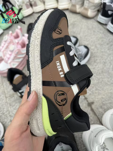 Zapatillas de Running Ligeras para Niñas con Parte Superior de PU y Suela de PVC/Goma para Niños - Product Image 3