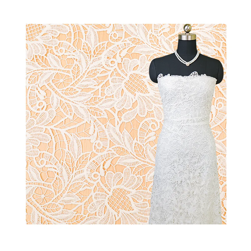 Lüks stil klasik çiçek suda çözünür dantel kumaş Dubai beyaz gipür kord elbise dantel kumaş bez yapmak için