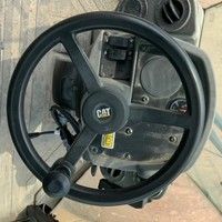 Compacteur vibrant à tambour unique Cat CS76 d'occasion, 17 tonnes, pour travaux de terrassement routier
