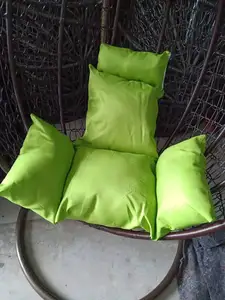 Offre Spéciale mobilier d'extérieur balançoires de patio modernes siège adulte unique rotin de jardin suspendu rond oeuf chaise balançoire avec support en métal